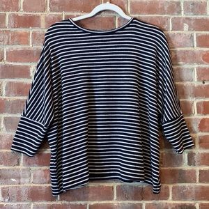 LOFT Striped Top MP Soo SOFT!